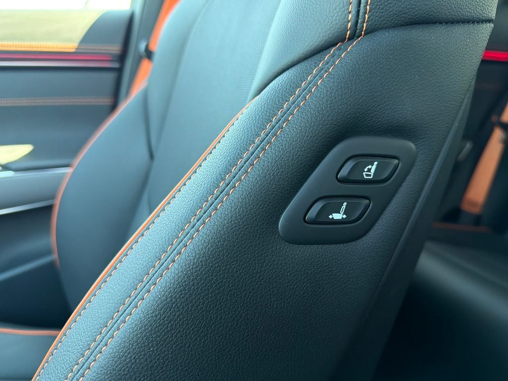 2026 Genesis GV70 3.5T Sport Advanced