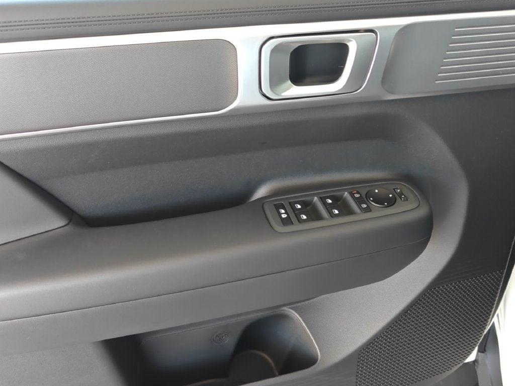 2027 Hyundai SANTA FE SE AWD