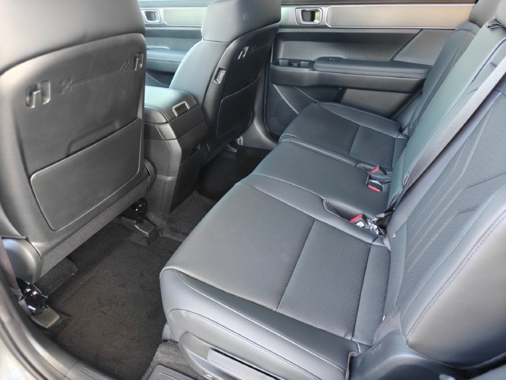 2027 Hyundai SANTA FE SEL FWD