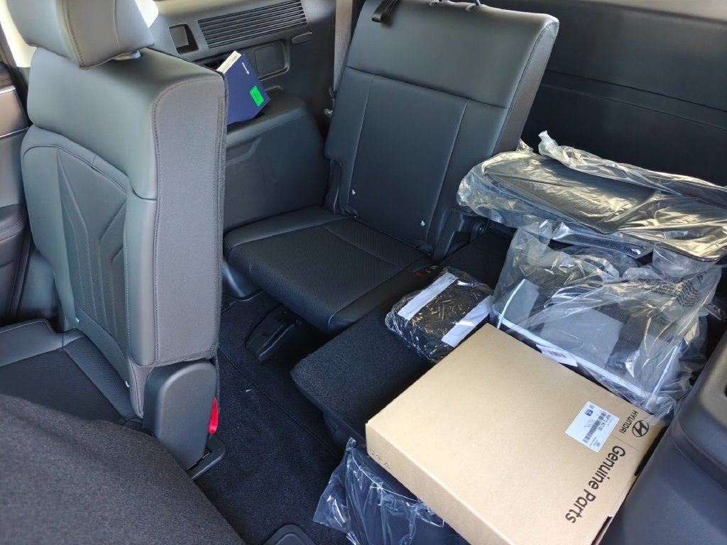 2027 Hyundai SANTA FE SEL FWD