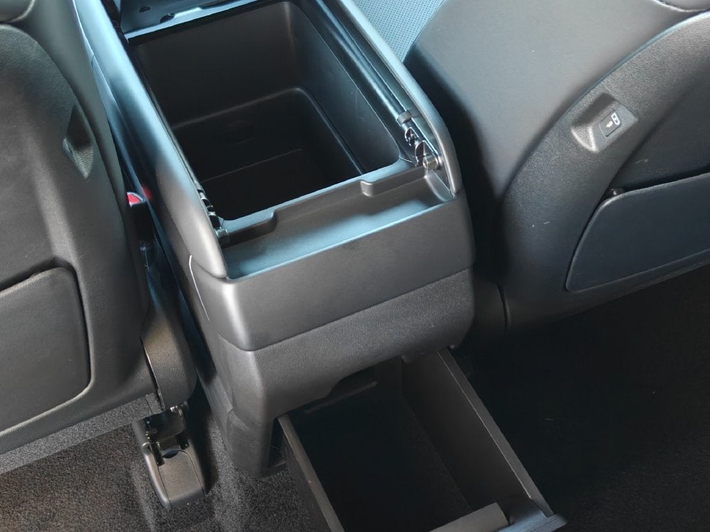 2027 Hyundai SANTA FE SEL FWD