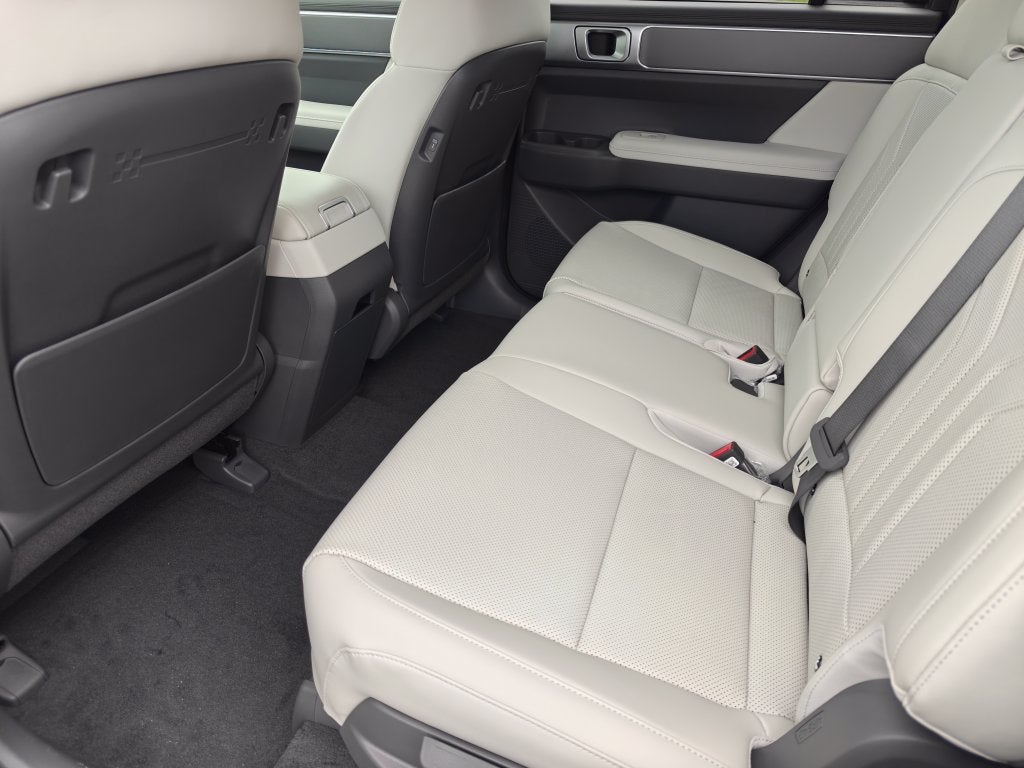 2027 Hyundai SANTA FE HYBRID SEL