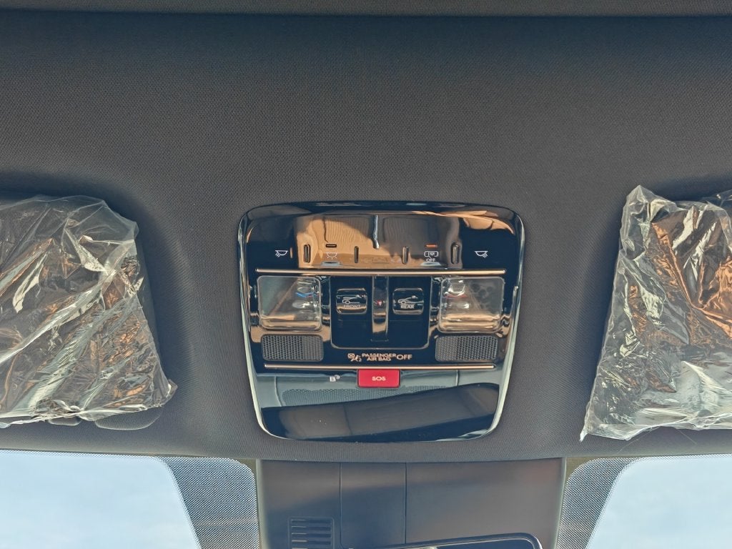2027 Hyundai SANTA FE HYBRID Limited