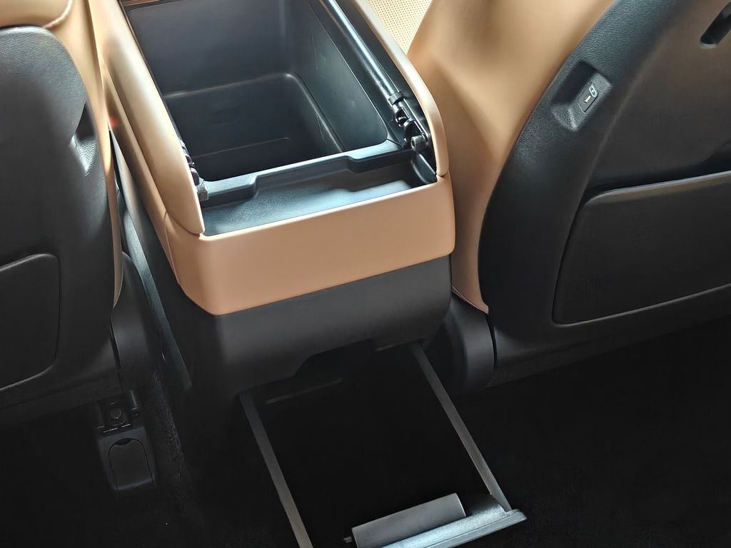 2027 Hyundai SANTA FE Calligraphy AWD