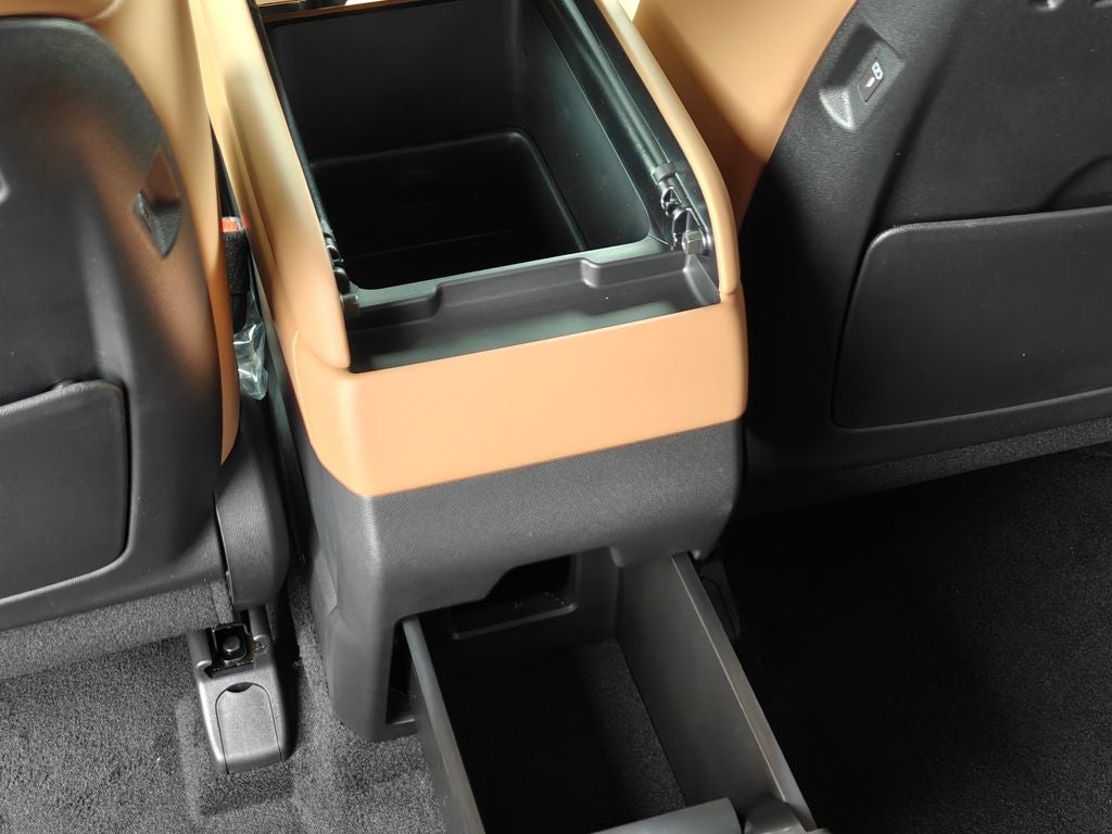 2027 Hyundai SANTA FE Calligraphy AWD