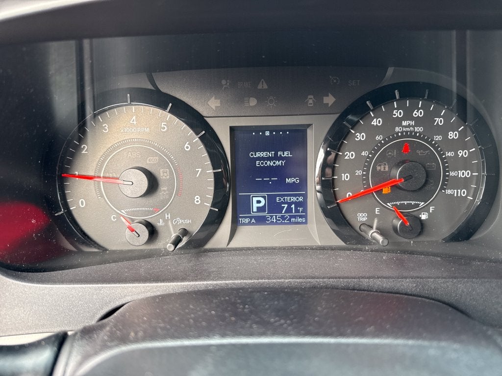 2015 Toyota Sienna LE 7 Passenger