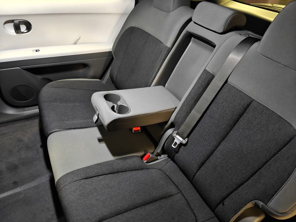 2026 Hyundai IONIQ 5 SE