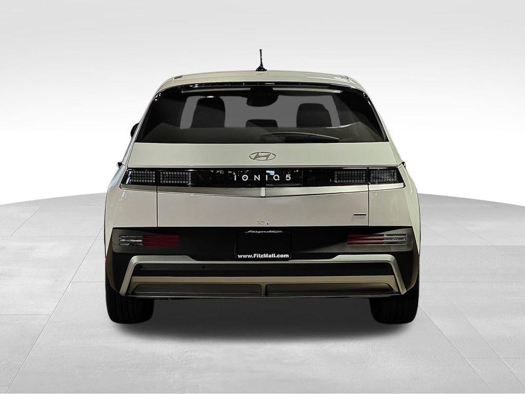 2025 Hyundai IONIQ 5 SE