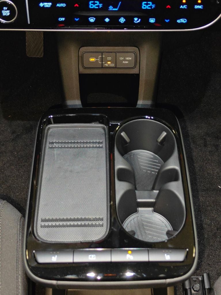 2025 Hyundai IONIQ 5 SE