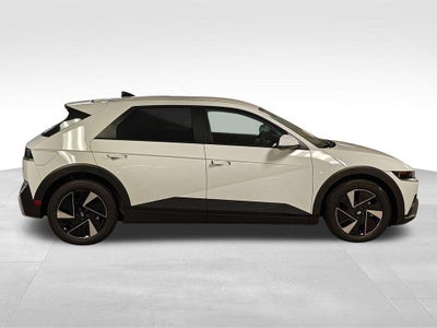 2025 Hyundai IONIQ 5 SE