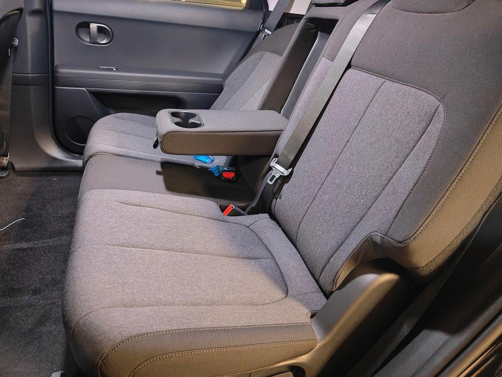 2025 Hyundai IONIQ 5 SE