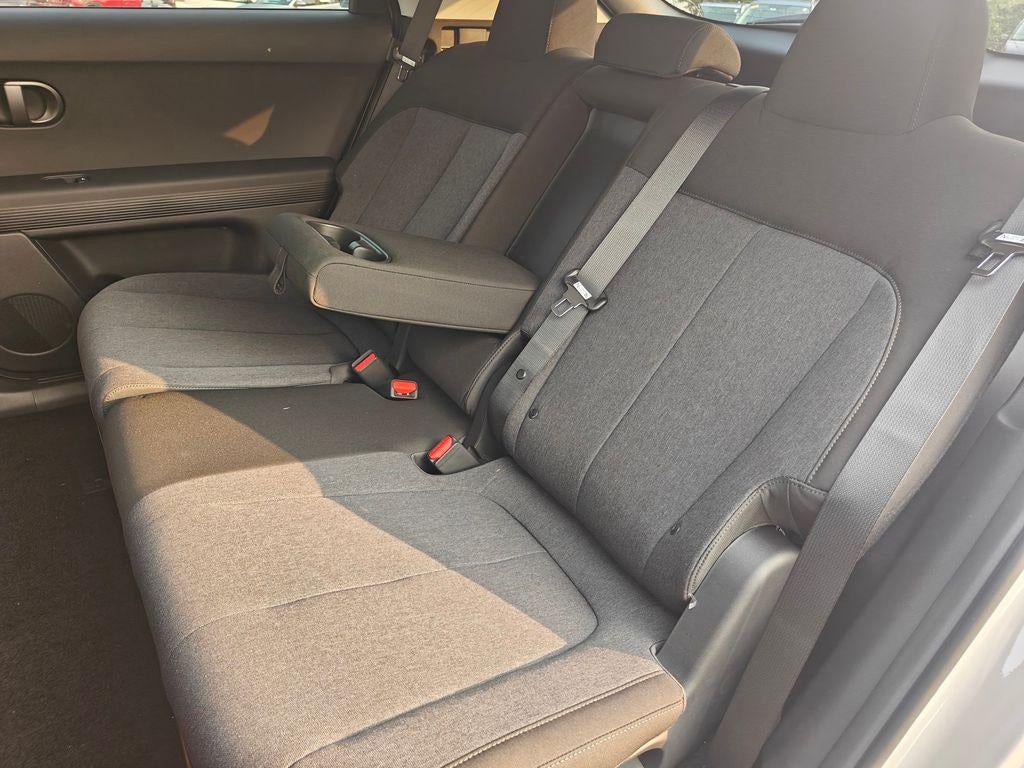 2025 Hyundai IONIQ 5 SE