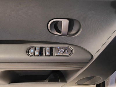 2025 Hyundai IONIQ 5 SE