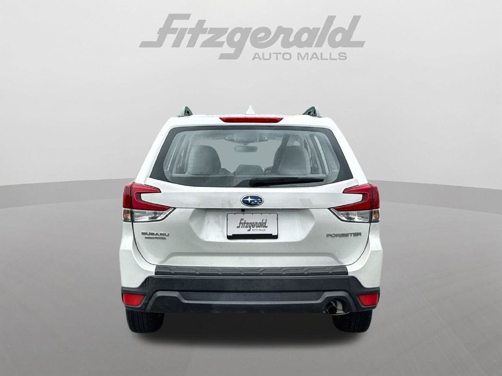 2023 Subaru Forester Base