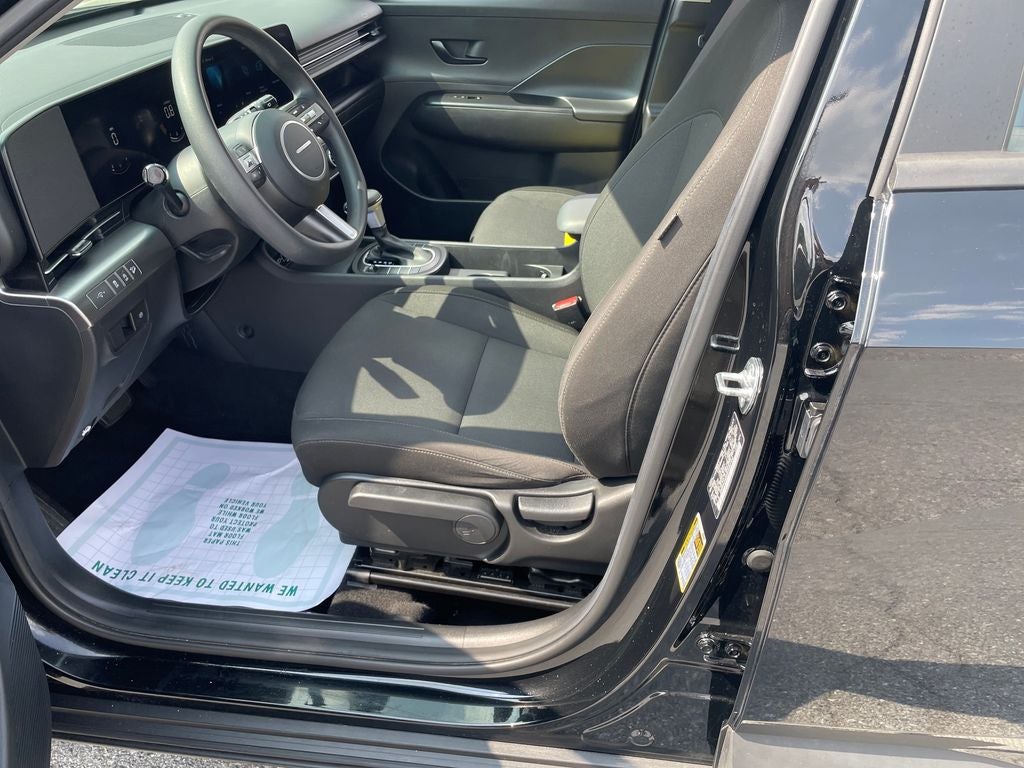 2024 Hyundai KONA SE