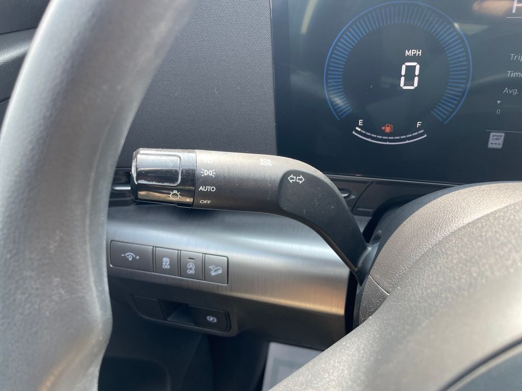 2024 Hyundai KONA SE