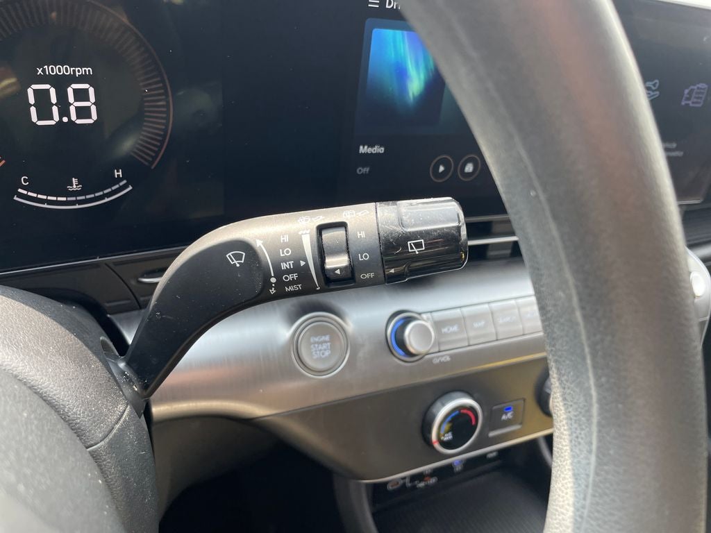2024 Hyundai KONA SE