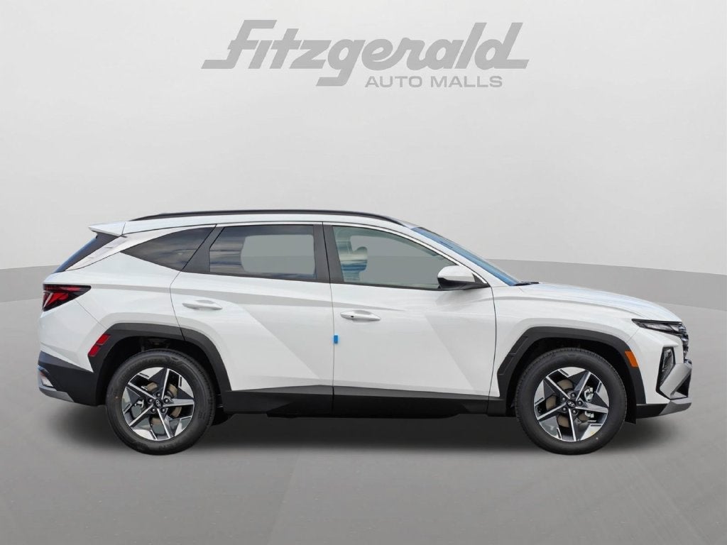 2026 Hyundai TUCSON HYBRID SEL FWD