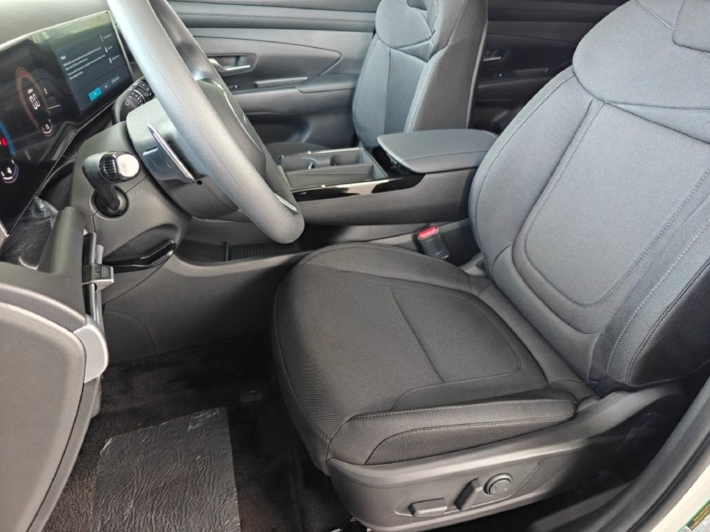 2026 Hyundai TUCSON HYBRID SEL FWD