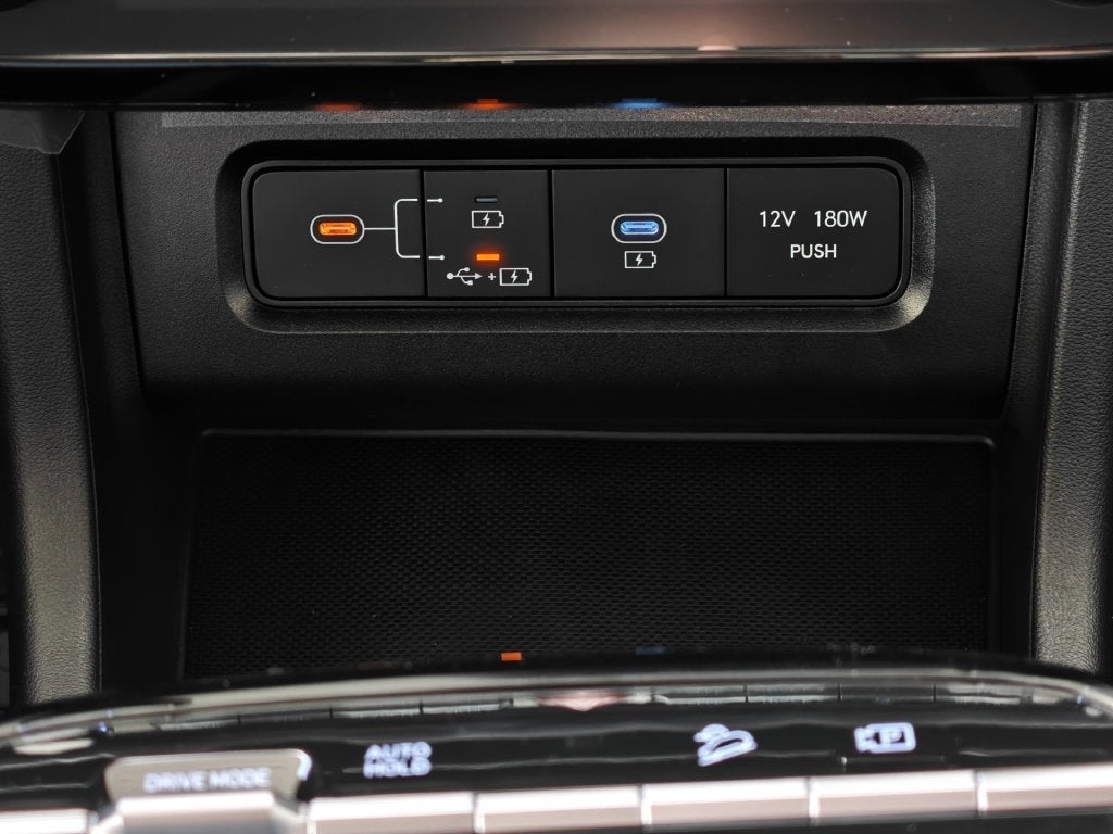2026 Hyundai TUCSON HYBRID SEL FWD
