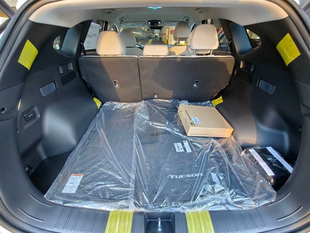 2026 Hyundai TUCSON HYBRID SEL AWD