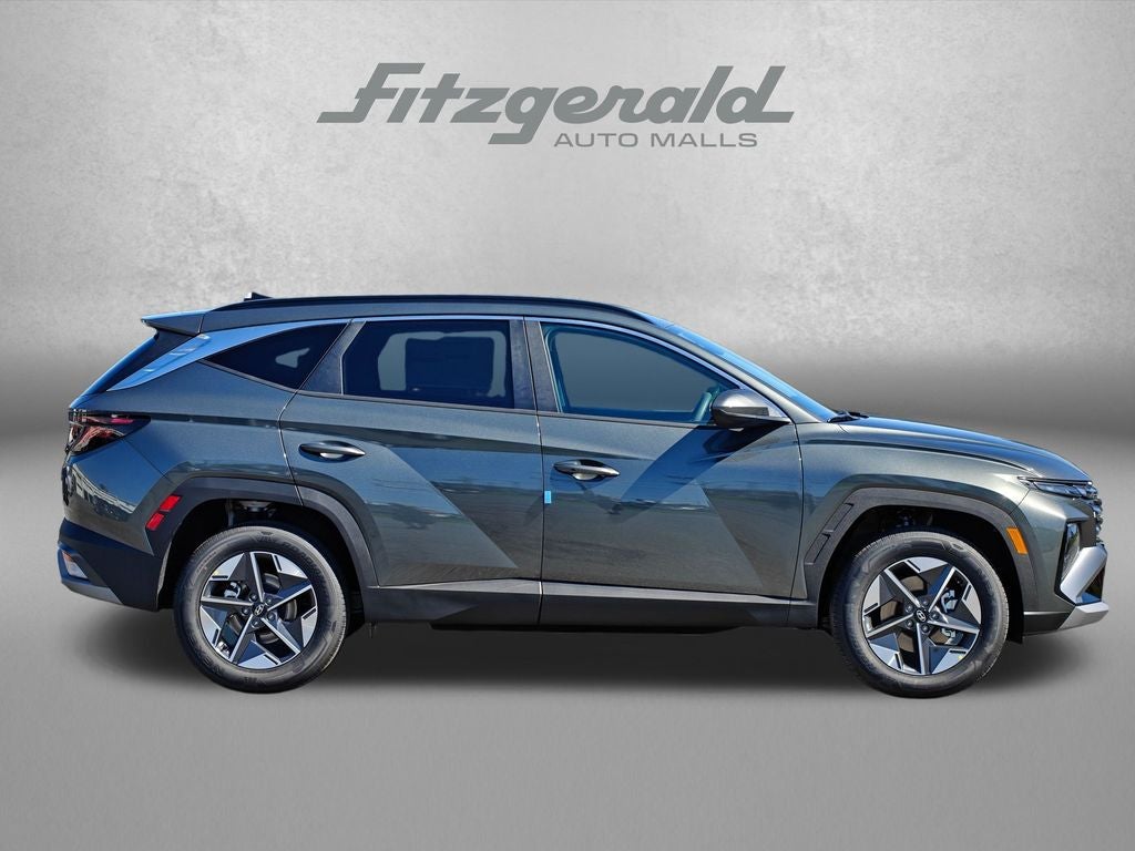 2026 Hyundai TUCSON HYBRID SEL AWD