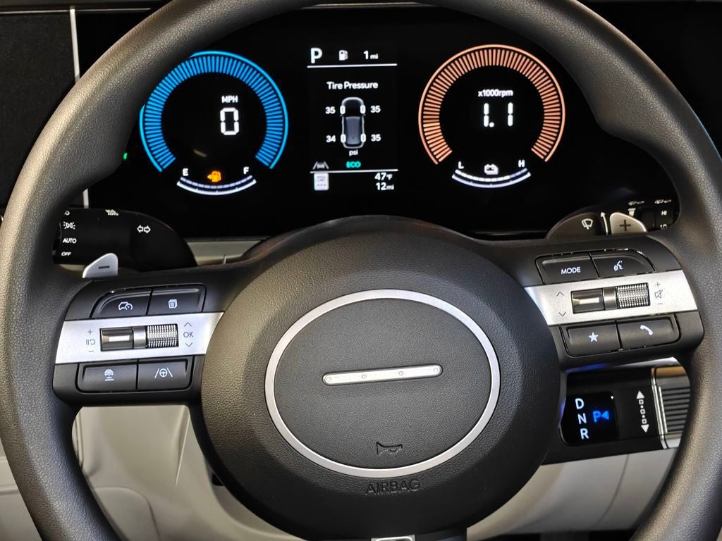 2026 Hyundai TUCSON HYBRID SEL AWD