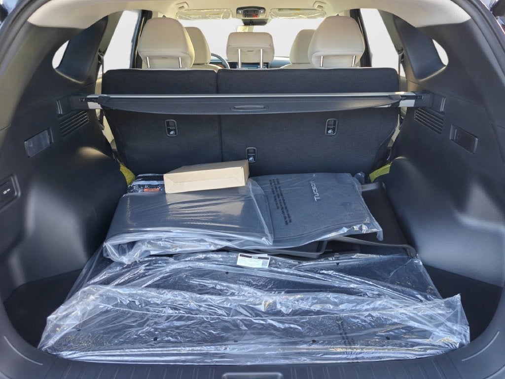 2026 Hyundai TUCSON HYBRID SEL AWD