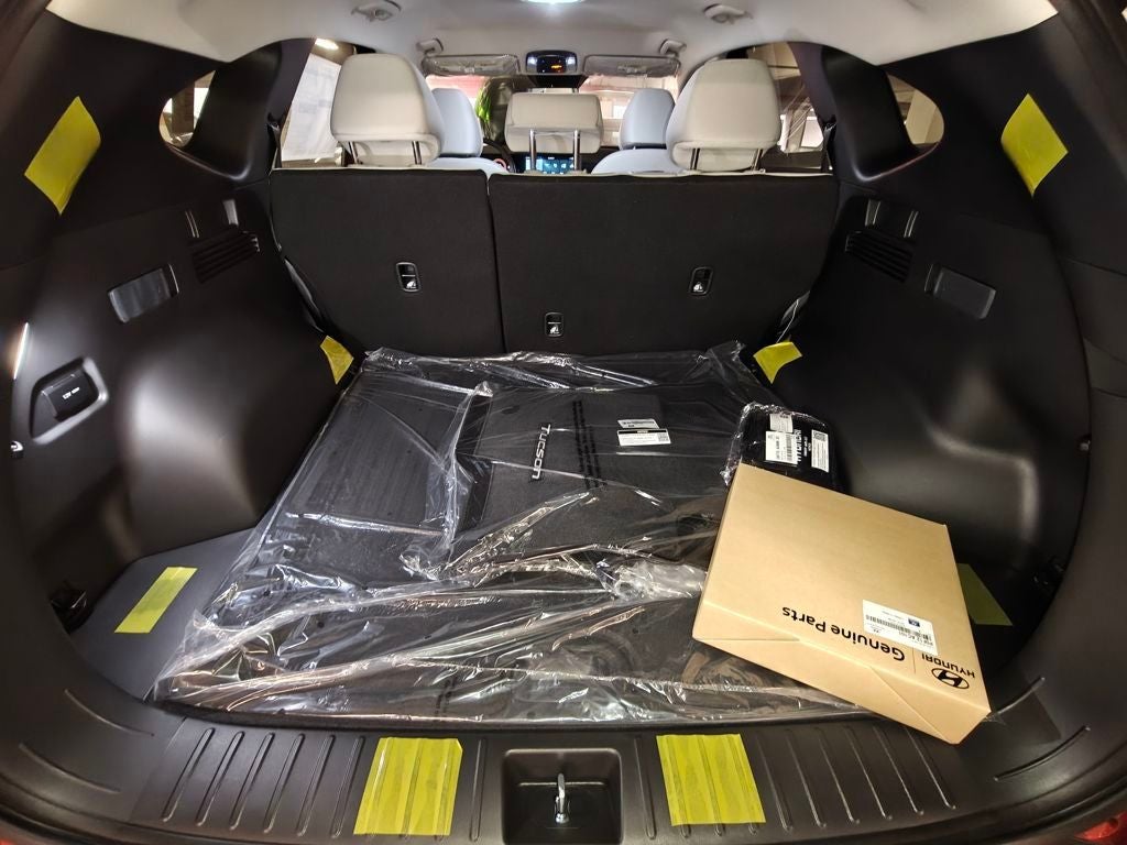 2026 Hyundai TUCSON HYBRID SEL