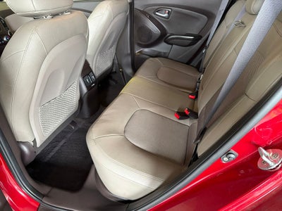 2015 Hyundai TUCSON SE