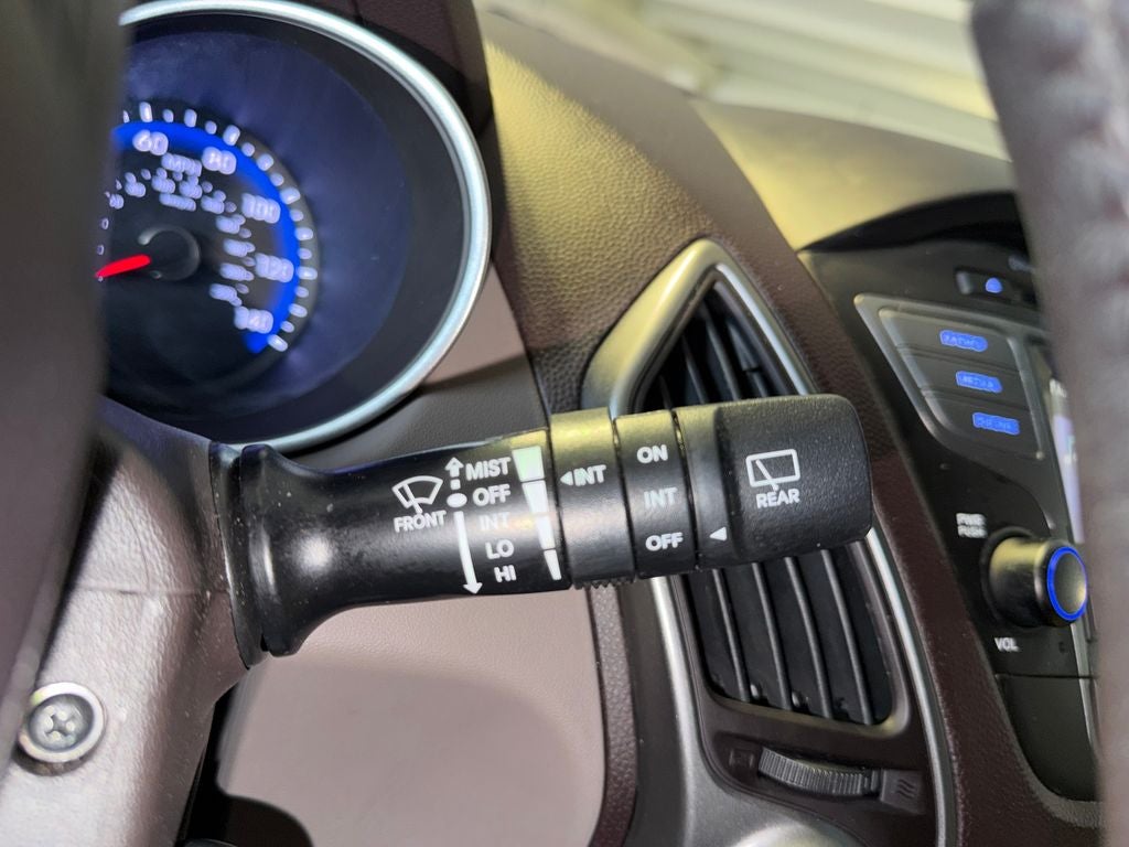 2015 Hyundai TUCSON SE