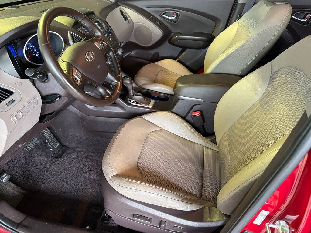 2015 Hyundai TUCSON SE