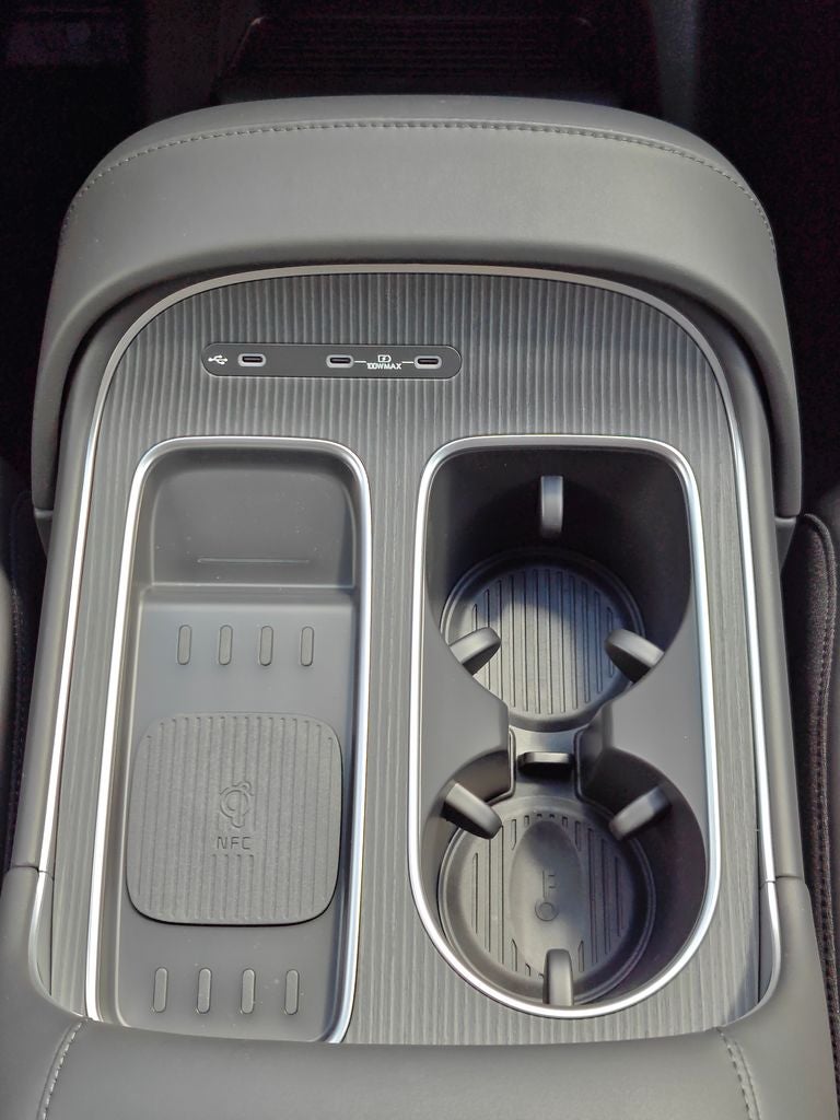 2027 Hyundai PALISADE HYBRID Calligraphy