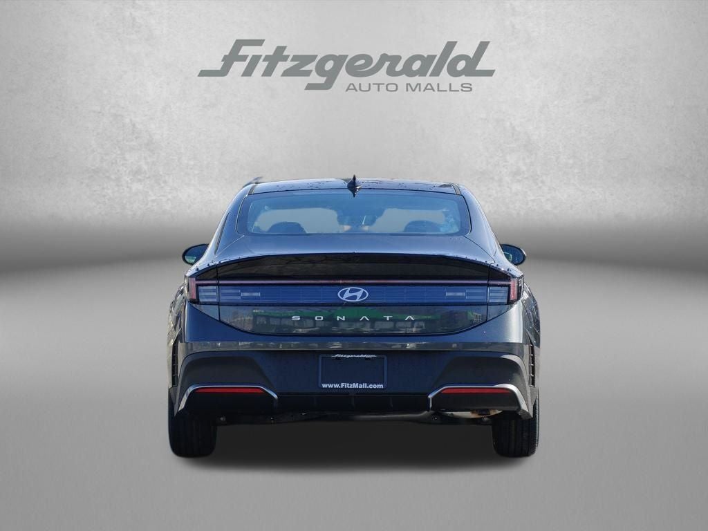 2026 Hyundai SONATA SE