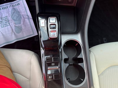 2023 Hyundai SONATA SE