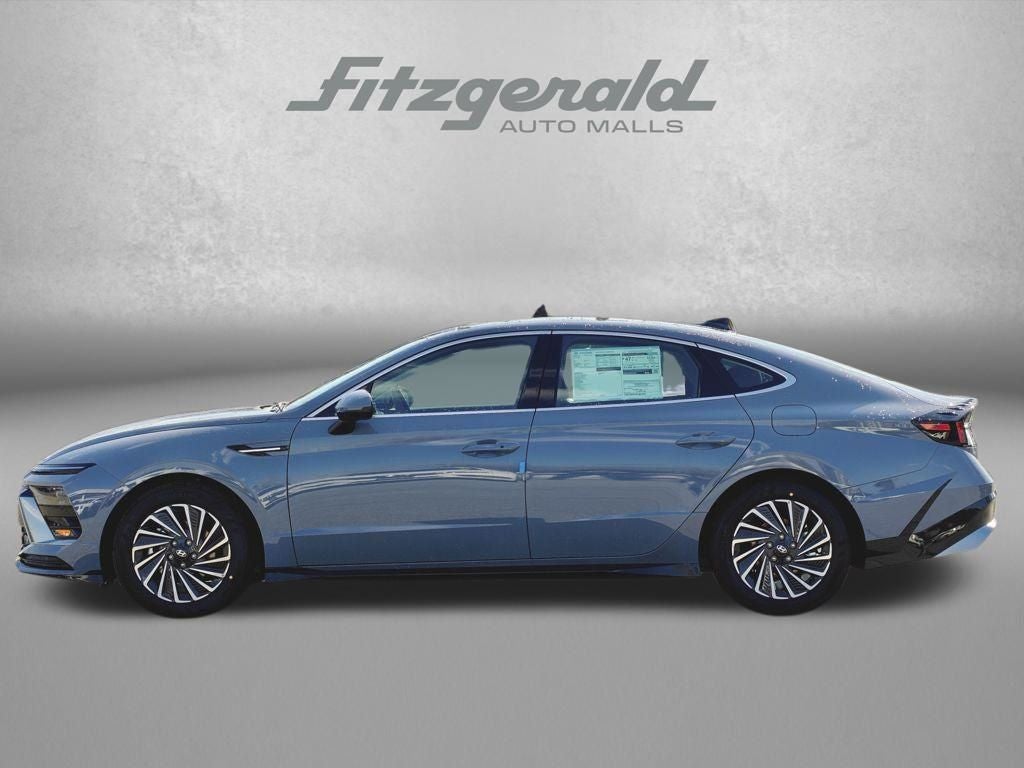 2026 Hyundai SONATA HYBRID SEL