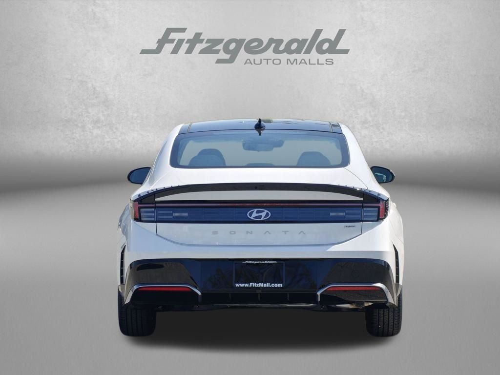 2026 Hyundai SONATA HYBRID SEL