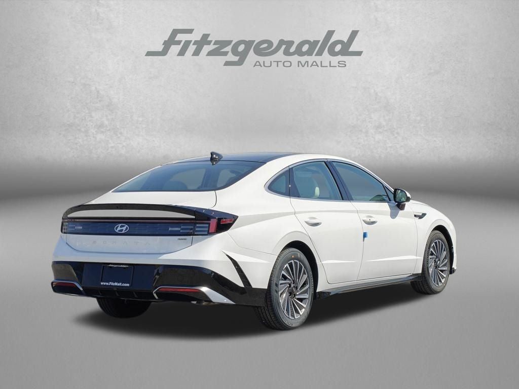 2026 Hyundai SONATA HYBRID SEL