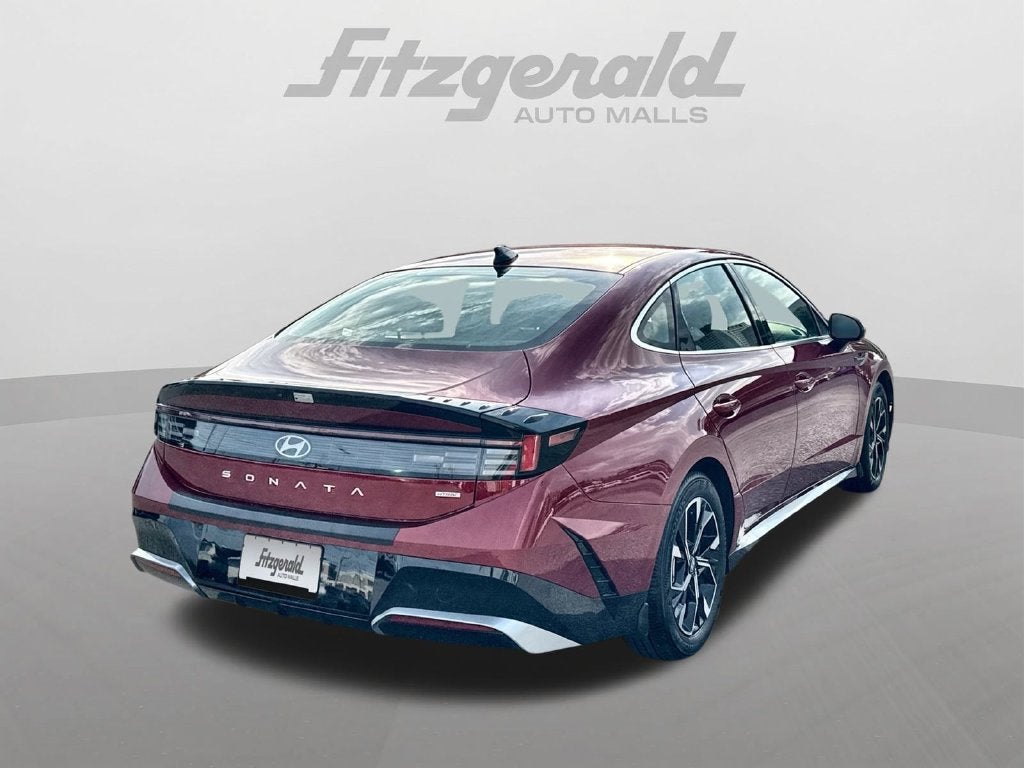 2025 Hyundai SONATA SEL