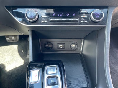 2022 Hyundai SONATA SEL