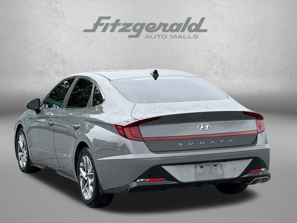 2022 Hyundai SONATA SEL