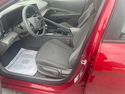 2023 Hyundai ELANTRA SE