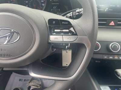 2023 Hyundai ELANTRA SE