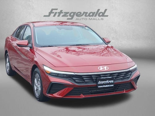 2025 Hyundai ELANTRA SE