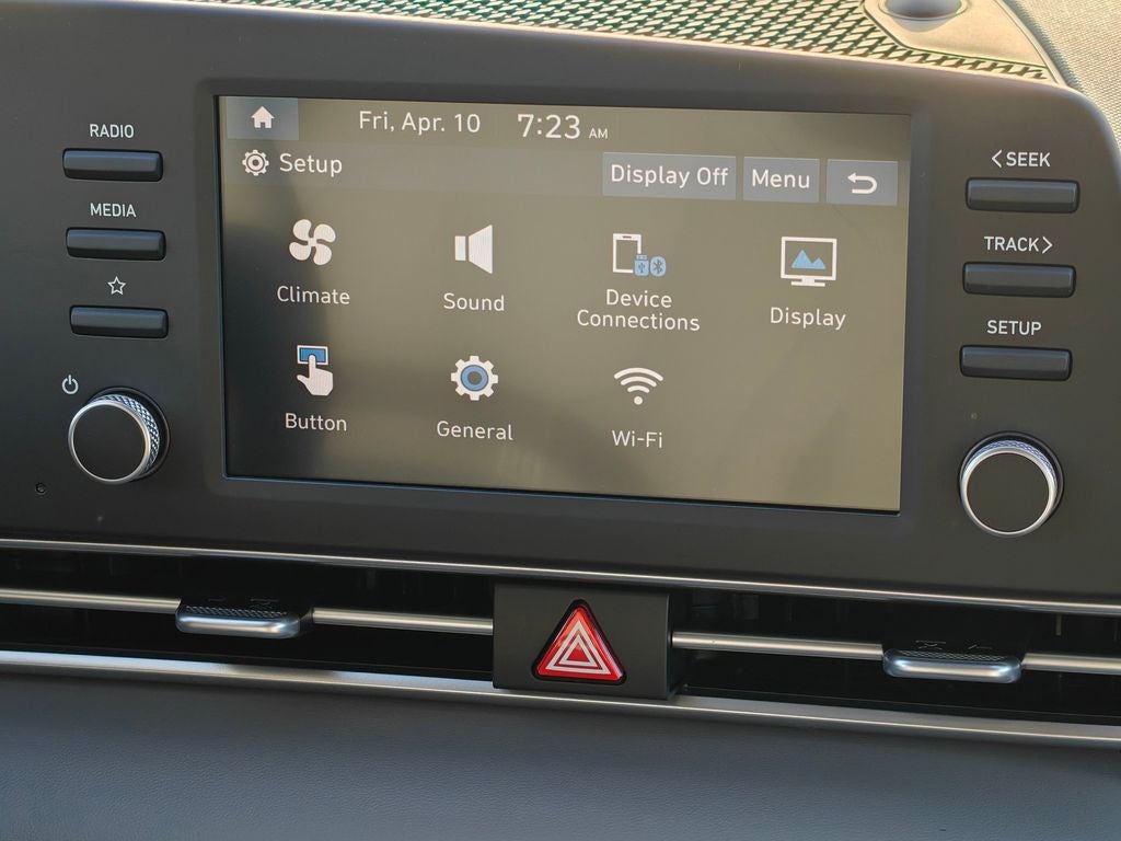 2026 Hyundai ELANTRA SE