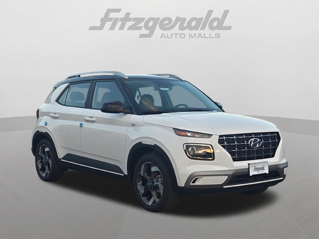 2026 Hyundai VENUE SEL W/Two-Tone Roof