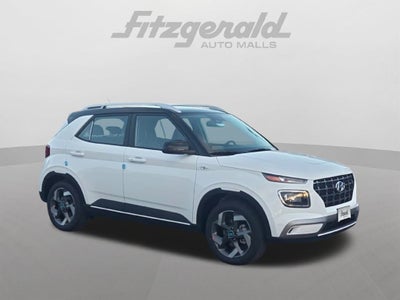 2026 Hyundai VENUE SEL W/Two-Tone Roof