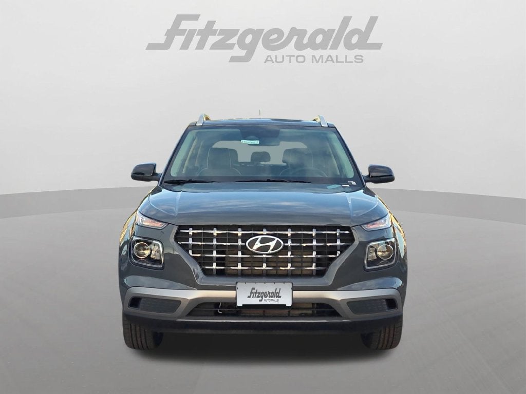 2026 Hyundai VENUE SEL W/Two-Tone Roof