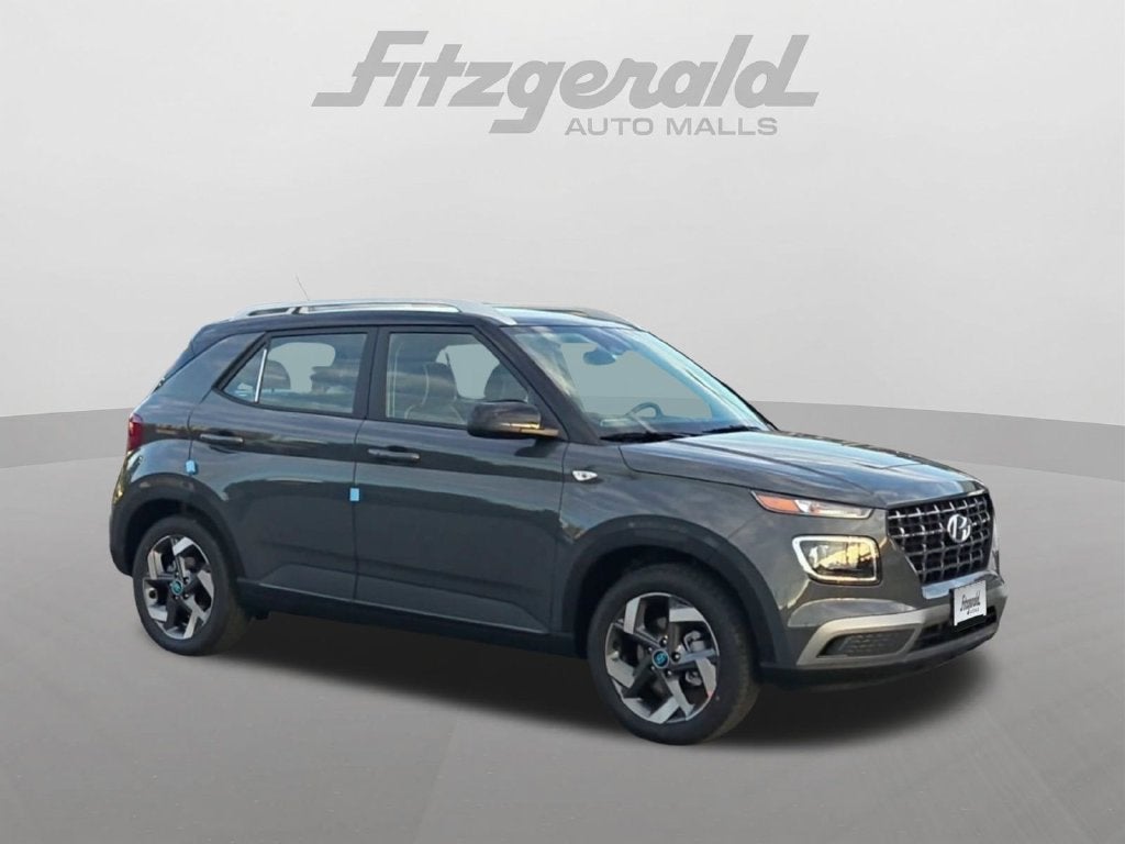 2026 Hyundai VENUE SEL W/Two-Tone Roof