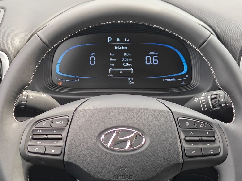 2026 Hyundai VENUE SEL W/Two-Tone Roof